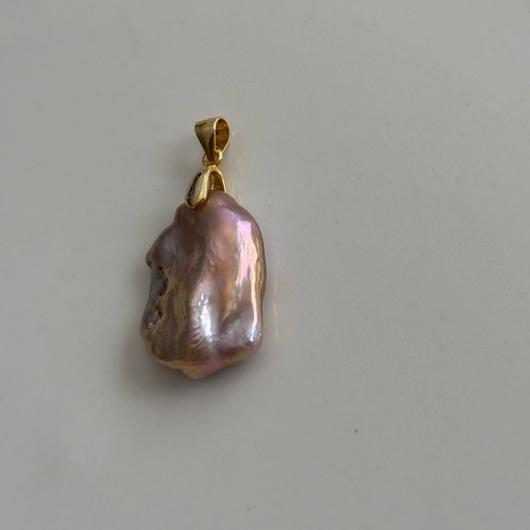 Natural Raw Pearl Pendant - Picture 8 of 11